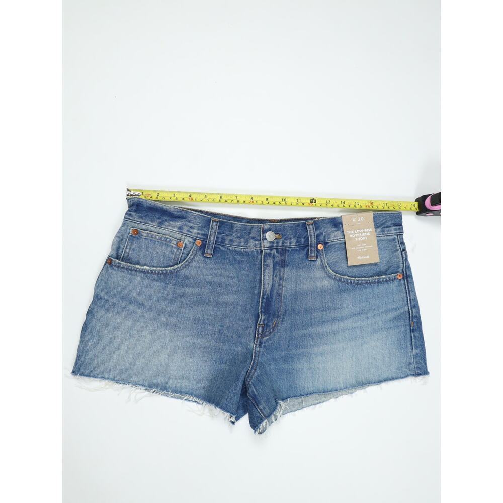 Madewell The Low-Rise Boyfriend Denim Shorts NWT 30 Frayed Coastal Minimalist - Picture 10 of 14